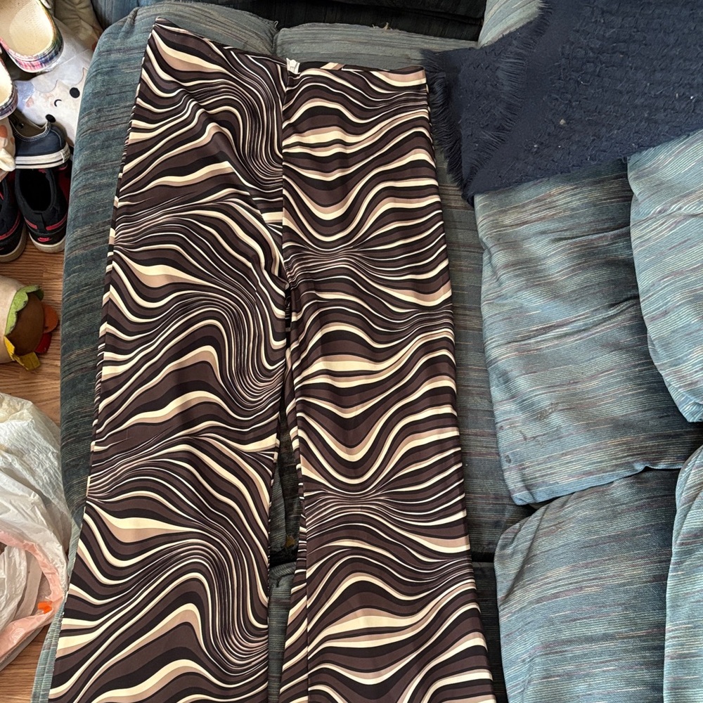 Wavy Striped Boot Cut Pants - Brown & Cream